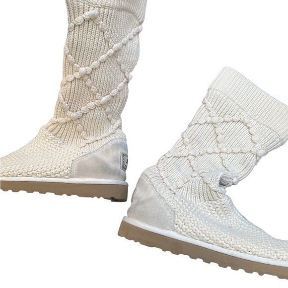 Ugg Classic Argyle Knit Boots Size 7 White Cream - Picture 6 of 8